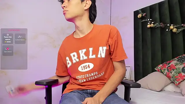 Aron valverde online show from 18, 12, 2025