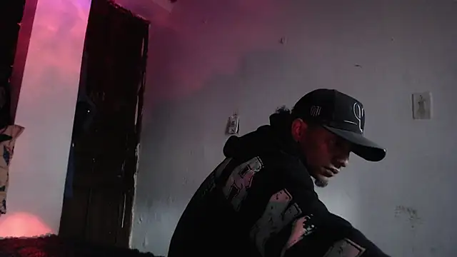 Snapshot of negrito_sexxxo chatting on 16, 3, 2026 negrito sexxxo online show from 16, 3, 2026