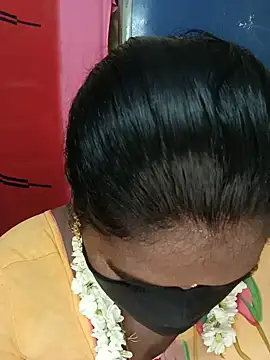 Snapshot of sirisha__9 chatting on 14, 5, 2026 sirisha 9 online show from 14, 5, 2026