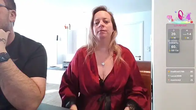 Miss-Chupagirly online show from 18, 2, 2026