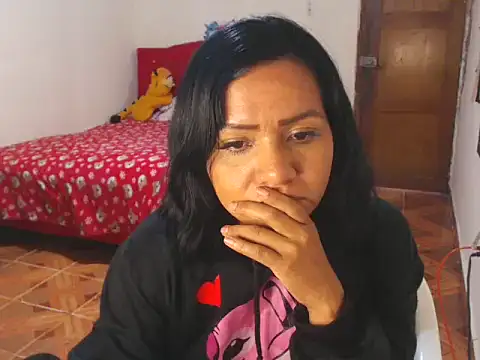 Diamond-jackson3 online show from 13, 3, 2026