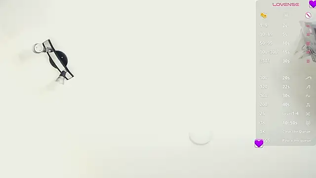 Agatha Dubois4  online show from 3, 2, 2026