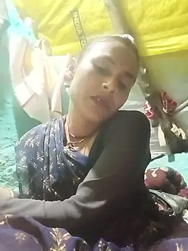 Snapshot of Cuty_priti chatting on 13, 2, 2026 Cuty priti online show from 13, 2, 2026