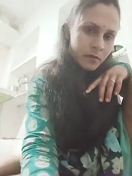 Snapshot of Cuty_priti chatting on 30, 6, 2026 Cuty priti online show from 30, 6, 2026