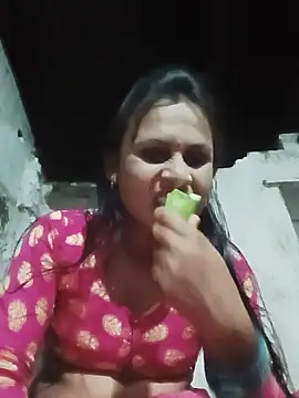 Snapshot of Cuty_priti chatting on 18, 7, 2026 Cuty priti online show from 18, 7, 2026