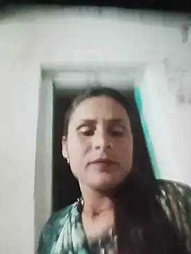 Snapshot of Cuty_priti chatting on 1, 8, 2026 Cuty priti online show from 1, 8, 2026