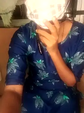 Snapshot of Nisha_kannada1 chatting on 22, 12, 2025 Nisha kannada1 online show from 22, 12, 2025