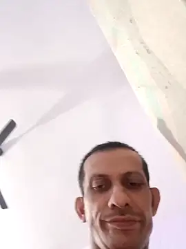 Snapshot of juicy--cock chatting on 8, 6, 2026 juicy--cock online show from 8, 6, 2026