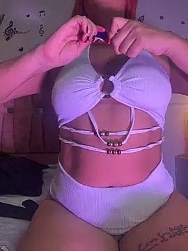 Snapshot of Violetta_Moretti chatting on 8, 2, 2026 Violetta Moretti online show from 8, 2, 2026