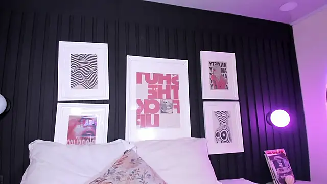 Snapshot of leslie_thompson chatting on 14, 1, 2026 leslie thompson online show from 14, 1, 2026