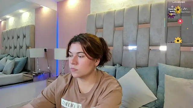 Snapshot of nora_zap chatting on 9, 1, 2026 nora zap online show from 9, 1, 2026