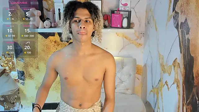 Victor LatinBoy online show from 1, 3, 2026