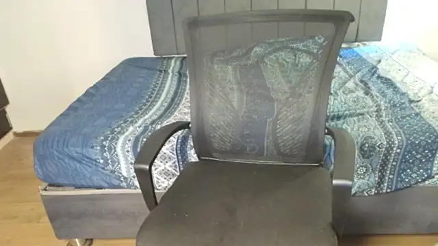 Sofii unicorn online show from 16, 3, 2026