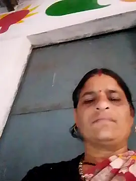 CUTE Ishpa online show from 8, 1, 2026