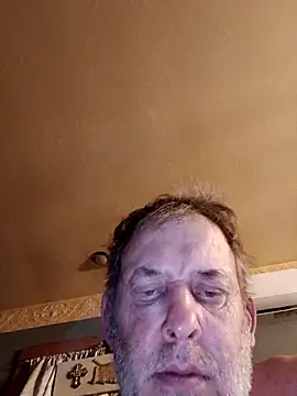 FragrantToe529 online show from 16, 2, 2026