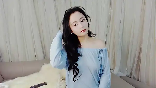 Snapshot of HCOCO chatting on 24, 2, 2026 HCOCO online show from 24, 2, 2026