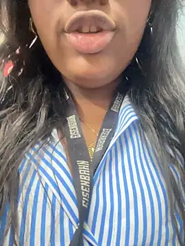 Snapshot of amorasecy chatting on 25, 6, 2026 amorasecy online show from 25, 6, 2026