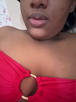 Snapshot of amorasecy chatting on 13, 7, 2026 amorasecy online show from 13, 7, 2026