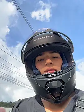 Ema Rose  online show from 15, 4, 2026