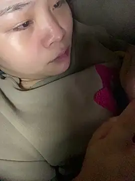 lili-roze online show from 1, 2, 2026