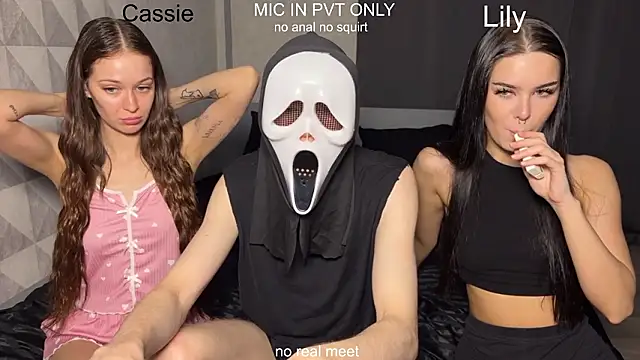 girls secrets online show from 22, 2, 2026