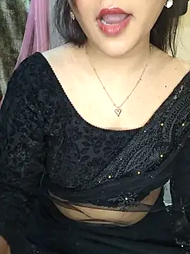 Saumyy online show from 4, 4, 2026