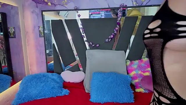 Alice NY online show from 15, 4, 2026