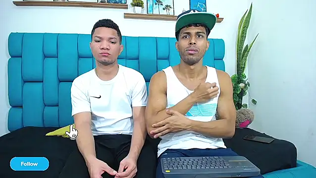 Interracial Snow Bunny online show from 14, 4, 2026