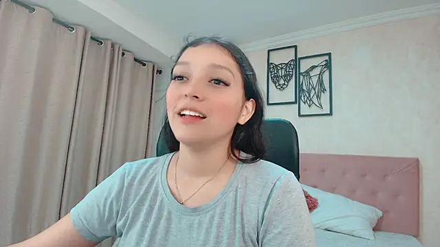 littlemolly walcott online show from 12, 5, 2026