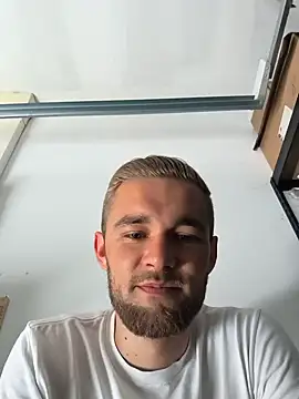 Benjamiinlt online show from 14, 6, 2026