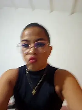 Snapshot of Daphne_Grayy chatting on 8, 2, 2026 Daphne Grayy online show from 8, 2, 2026