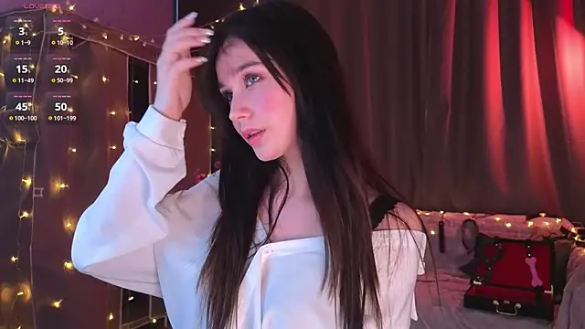 Snapshot of KiraYukimura chatting on 27, 3, 2026 KiraYukimura online show from 27, 3, 2026