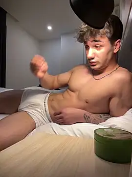 Snapshot of nomorelies chatting on 15, 4, 2026 nomorelies online show from 15, 4, 2026