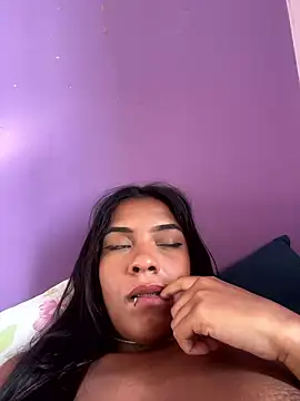 Lunnnaa777 online show from 7, 1, 2026