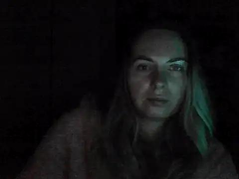 VikiLove765 online show from 17, 1, 2026