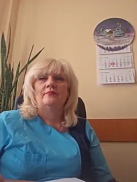 Snapshot of AliceStar333 chatting on 3, 2, 2026 AliceStar333 online show from 3, 2, 2026