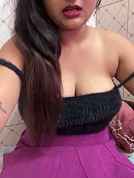 Curvy Anaya online show from 10, 3, 2026