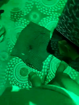 Snapshot of sevanty77 chatting on 5, 2, 2026 sevanty77 online show from 5, 2, 2026