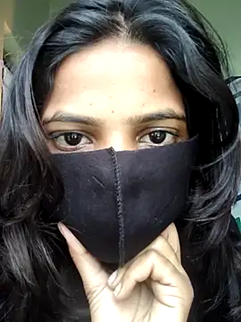 Snapshot of nishi_garg_0 chatting on 7, 1, 2026 nishi garg 0 online show from 7, 1, 2026