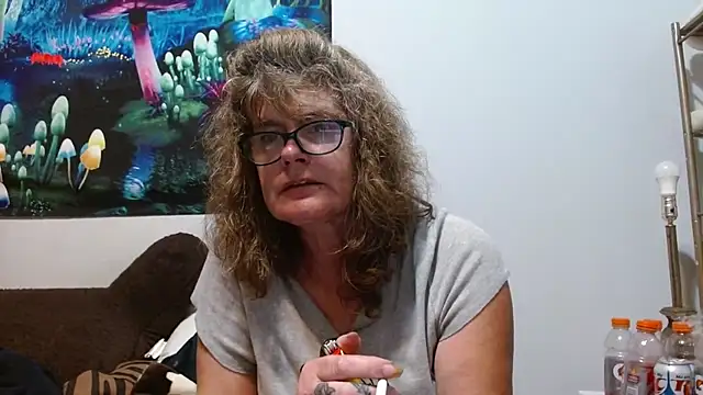 ladylavende3 online show from 5, 10, 2025