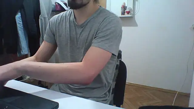 KaelNox online show from 8, 3, 2026