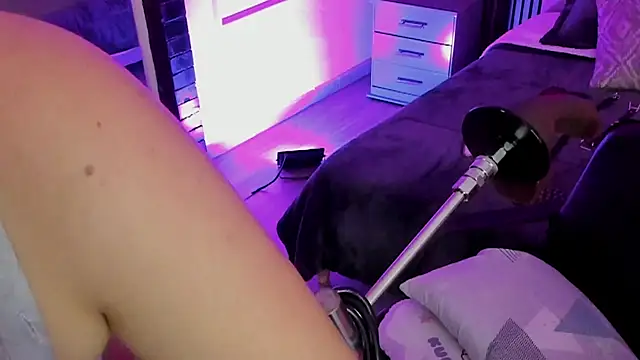 Ariablakee online show from 9, 4, 2026