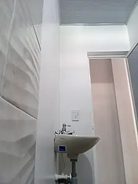 IIv0ryN0IIReX-XX online show from 26, 3, 2026