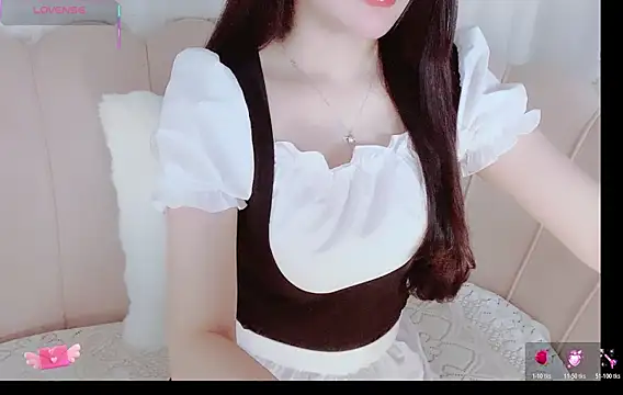 Junnatalie   online show from 9, 4, 2026