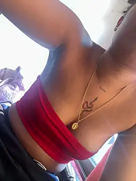 luucywilliams online show from 25, 3, 2026