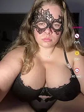 Snapshot of cherrylust12 chatting on 21, 7, 2026 cherrylust12 online show from 21, 7, 2026