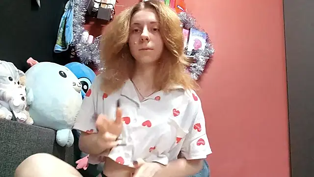 TiaraHenegan online show from 11, 1, 2026