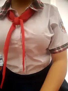 lina loveee online show from 4, 4, 2026