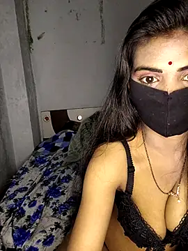 Snapshot of rani_coupleee chatting on 14, 2, 2026 rani coupleee online show from 14, 2, 2026