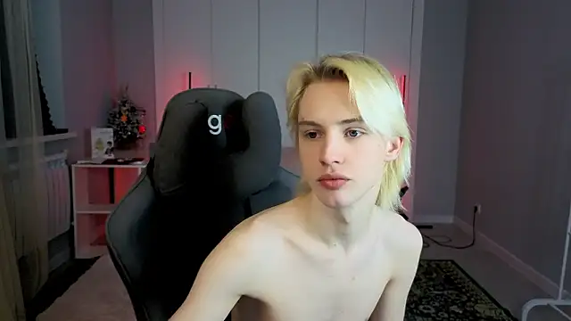 lucidangelok1 online show from 28, 2, 2026